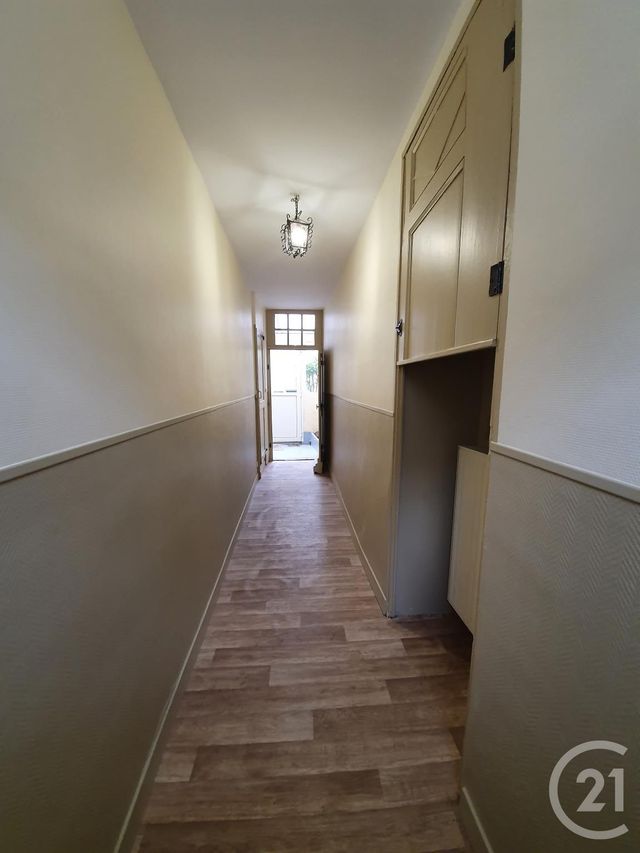 Afficher la photo en grand maison à louer - 4 pièces - 106.5 m2 - BEAUGENCY - 45 - CENTRE - Century 21 Néré Immobilier