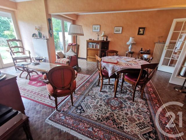 Appartement F3 à vendre - 4 pièces - 84.03 m2 - BEAUGENCY - 45 - CENTRE - Century 21 Néré Immobilier Appartement F3 à vendre - 4 pièces - 84.03 m2 - BEAUGENCY - 45 - CENTRE - Century 21 Néré Immobilier