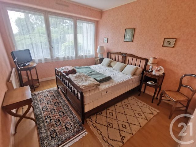 Appartement F3 à vendre - 4 pièces - 84.03 m2 - BEAUGENCY - 45 - CENTRE - Century 21 Néré Immobilier Appartement F3 à vendre - 4 pièces - 84.03 m2 - BEAUGENCY - 45 - CENTRE - Century 21 Néré Immobilier