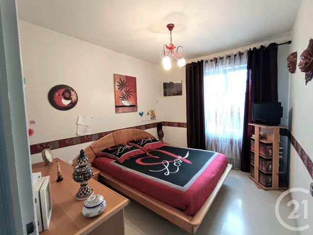 maison à vendre - 7 pièces - 131.0 m2 - MESSAS - 45 - CENTRE - Century 21 Néré Immobilier