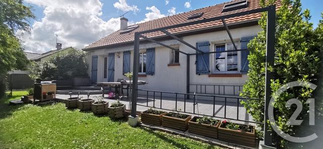 maison à vendre - 7 pièces - 131.0 m2 - MESSAS - 45 - CENTRE - Century 21 Néré Immobilier