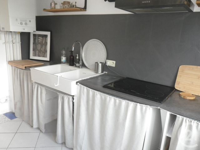 Appartement F3 à louer - 3 pièces - 61.0 m2 - BEAUGENCY - 45 - CENTRE - Century 21 Néré Immobilier