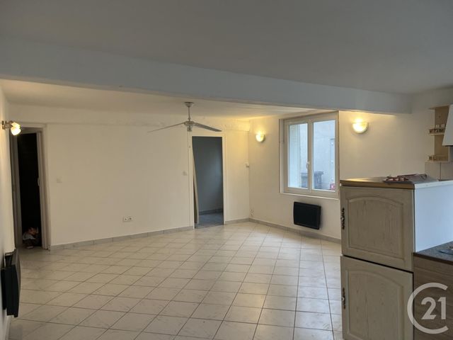 maison à louer - 3 pièces - 64.72 m2 - CRAVANT - 45 - CENTRE - Century 21 Néré Immobilier