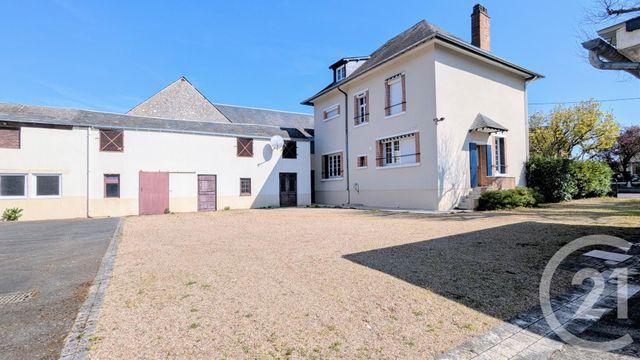 Afficher la photo en grand maison à vendre - 5 pièces - 122.0 m2 - LA FERTE ST CYR - 41 - CENTRE - Century 21 Néré Immobilier