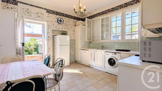 Afficher la photo en grand maison à vendre - 5 pièces - 122.0 m2 - LA FERTE ST CYR - 41 - CENTRE - Century 21 Néré Immobilier