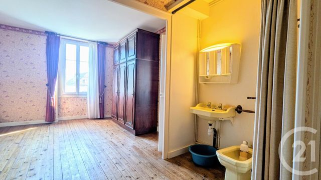 Afficher la photo en grand maison à vendre - 5 pièces - 122.0 m2 - LA FERTE ST CYR - 41 - CENTRE - Century 21 Néré Immobilier