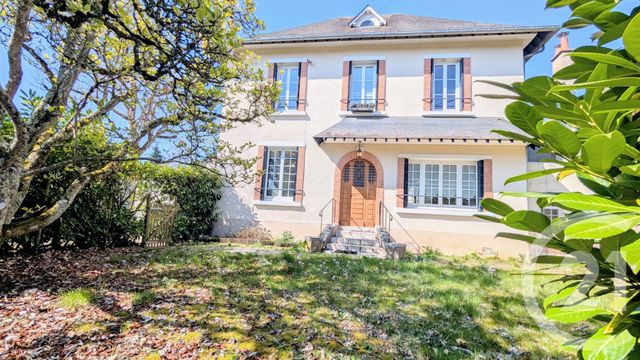 Afficher la photo en grand maison à vendre - 5 pièces - 122.0 m2 - LA FERTE ST CYR - 41 - CENTRE - Century 21 Néré Immobilier