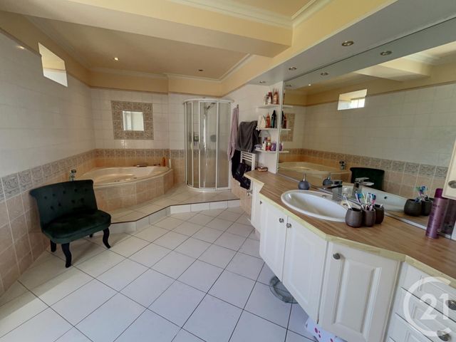 maison à vendre - 6 pièces - 267.89 m2 - CRAVANT - 45 - CENTRE - Century 21 Néré Immobilier