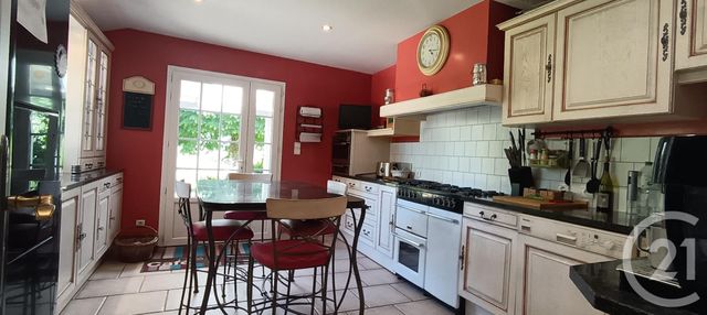 maison à vendre - 6 pièces - 187.57 m2 - ST AY - 45 - CENTRE - Century 21 Néré Immobilier