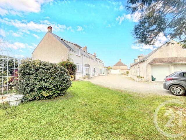 maison à vendre - 7 pièces - 332.0 m2 - VILLORCEAU - 45 - CENTRE - Century 21 Néré Immobilier