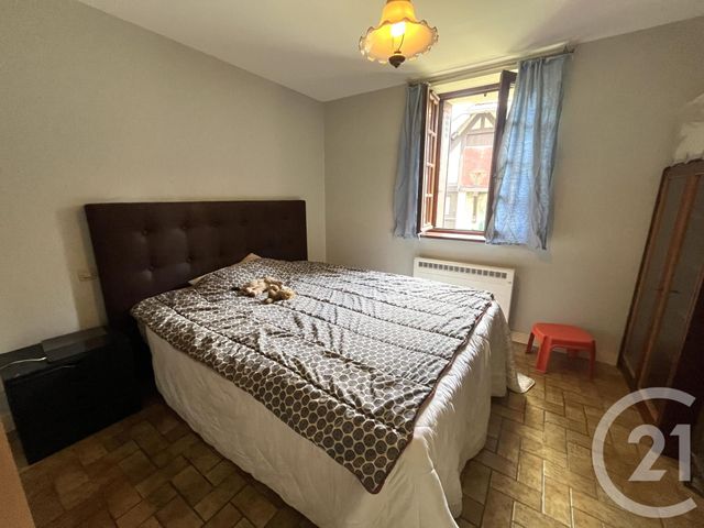 maison à vendre - 7 pièces - 167.22 m2 - LA FERTE ST CYR - 41 - CENTRE - Century 21 Néré Immobilier