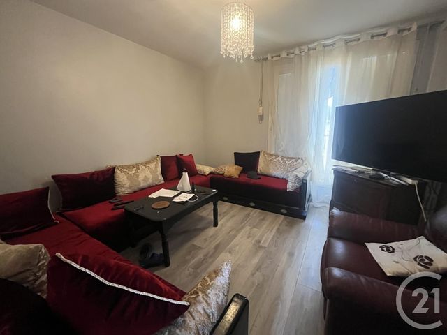 Appartement F4 à vendre - 4 pièces - 69.76 m2 - BEAUGENCY - 45 - CENTRE - Century 21 Néré Immobilier
