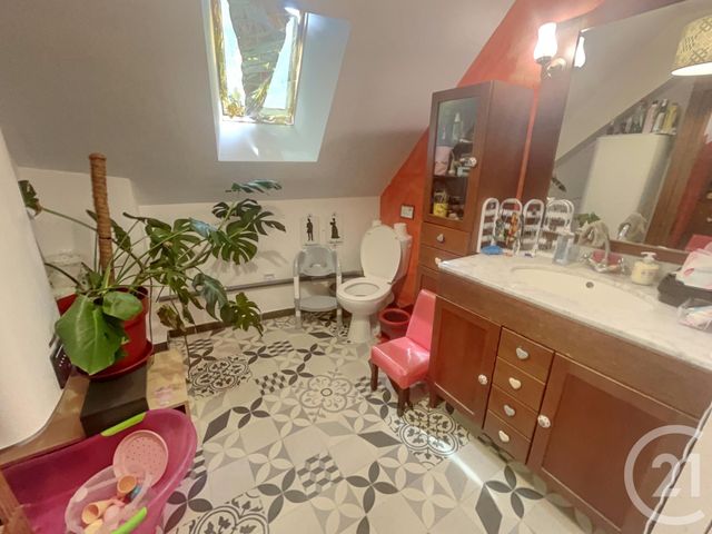 Afficher la photo en grand Appartement F3 à vendre - 3 pièces - 76.43 m2 - BEAUGENCY - 45 - CENTRE - Century 21 Néré Immobilier