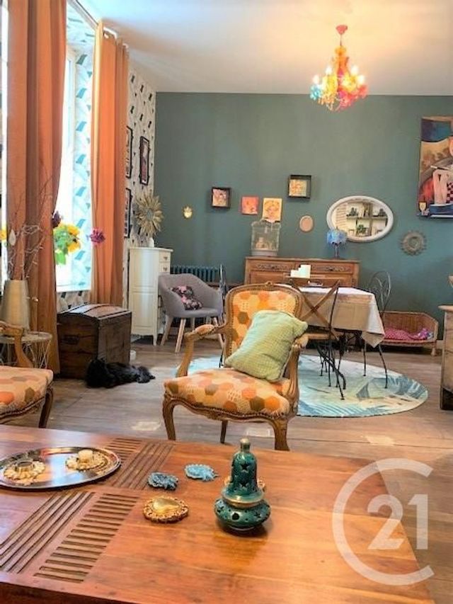 Appartement F7 à vendre - 7 pièces - 186.42 m2 - BEAUGENCY - 45 - CENTRE - Century 21 Néré Immobilier
