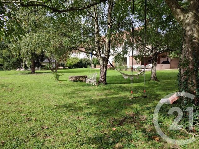 maison à vendre - 6 pièces - 240.12 m2 - JOSNES - 41 - CENTRE - Century 21 Néré Immobilier