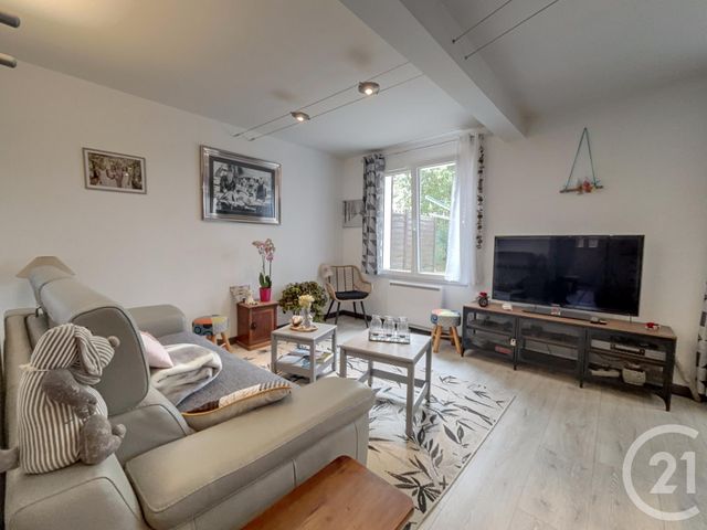 maison à vendre - 4 pièces - 89.62 m2 - MESSAS - 45 - CENTRE - Century 21 Néré Immobilier