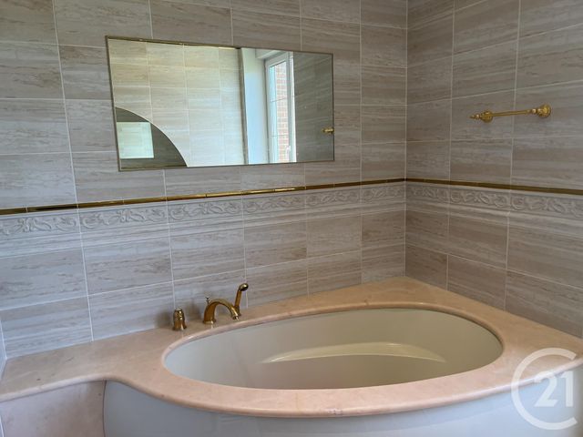 maison à louer - 6 pièces - 169.66 m2 - DRY - 45 - CENTRE - Century 21 Néré Immobilier