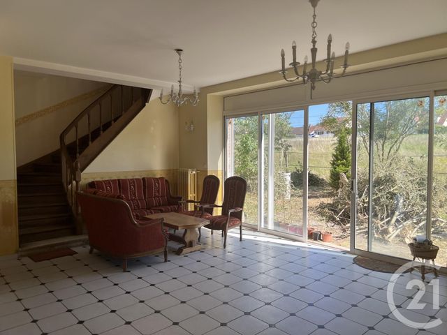 maison à louer - 6 pièces - 169.66 m2 - DRY - 45 - CENTRE - Century 21 Néré Immobilier