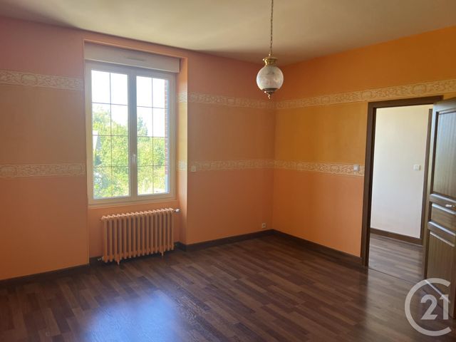 maison à louer - 6 pièces - 169.66 m2 - DRY - 45 - CENTRE - Century 21 Néré Immobilier