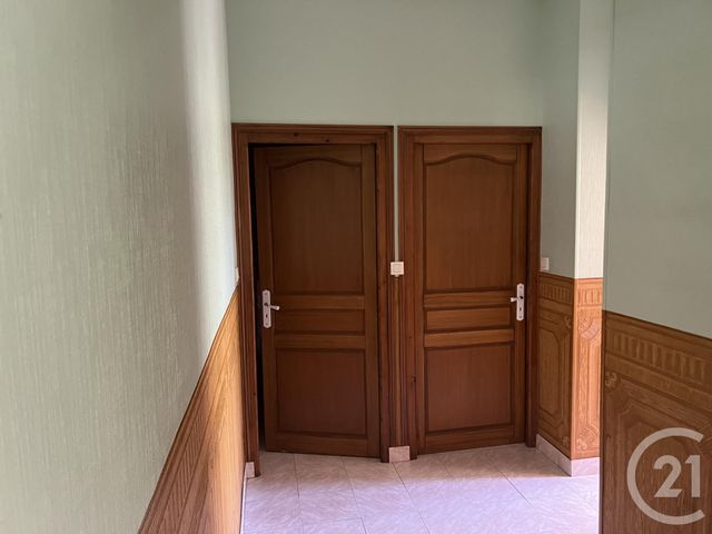 maison à louer - 6 pièces - 169.66 m2 - DRY - 45 - CENTRE - Century 21 Néré Immobilier