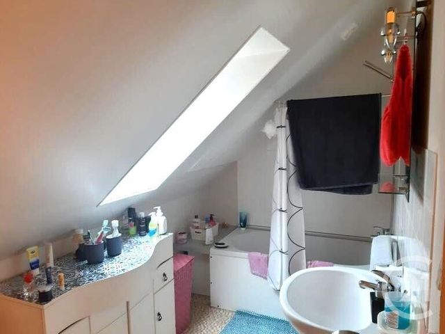 Appartement F3 à louer - 3 pièces - 57.0 m2 - JOSNES - 41 - CENTRE - Century 21 Néré Immobilier