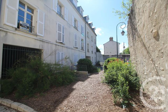 Appartement F2 à louer - 2 pièces - 40.42 m2 - BEAUGENCY - 45 - CENTRE - Century 21 Néré Immobilier