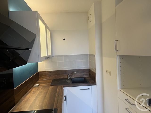 Appartement F2 à louer - 2 pièces - 40.42 m2 - BEAUGENCY - 45 - CENTRE - Century 21 Néré Immobilier