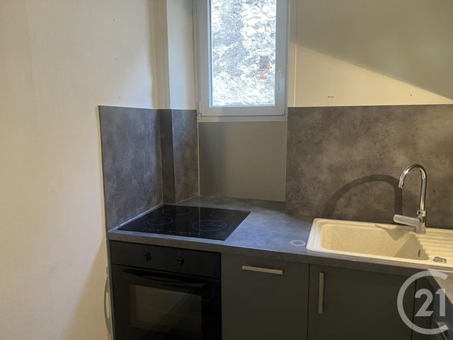 Appartement F2 à louer - 2 pièces - 42.0 m2 - BEAUGENCY - 45 - CENTRE - Century 21 Néré Immobilier