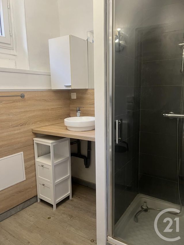 Appartement F2 à louer - 2 pièces - 42.0 m2 - BEAUGENCY - 45 - CENTRE - Century 21 Néré Immobilier