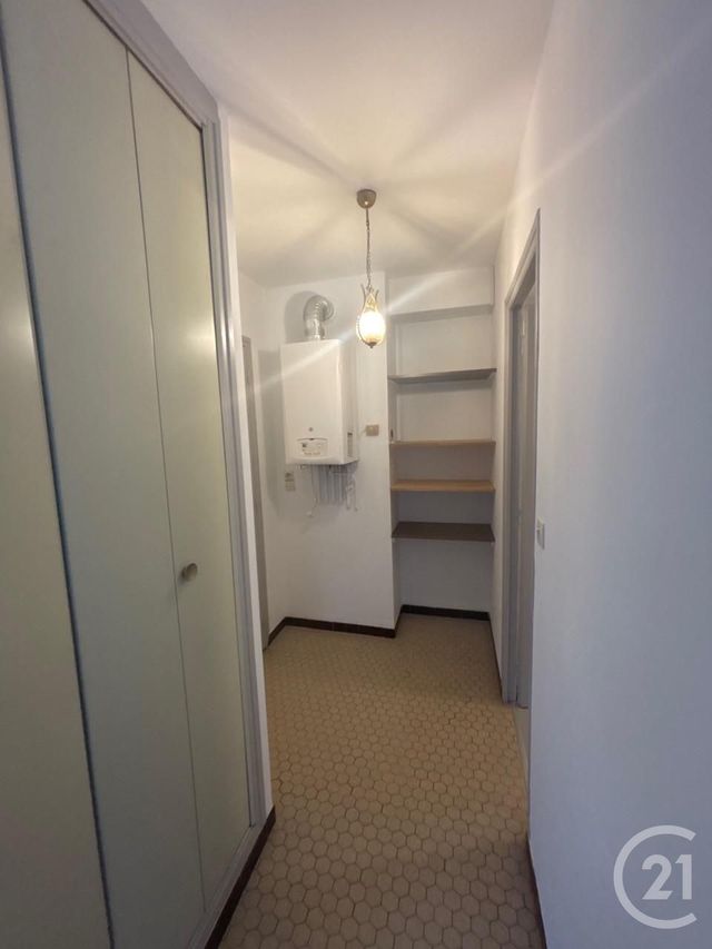 Appartement Studio à vendre - 1 pièce - 24.8 m2 - BEAUGENCY - 45 - CENTRE - Century 21 Néré Immobilier