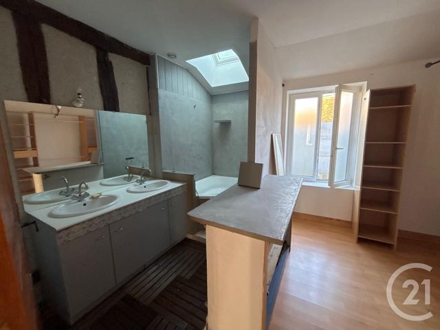 maison à vendre - 6 pièces - 149.38 m2 - LORGES - 41 - CENTRE - Century 21 Néré Immobilier