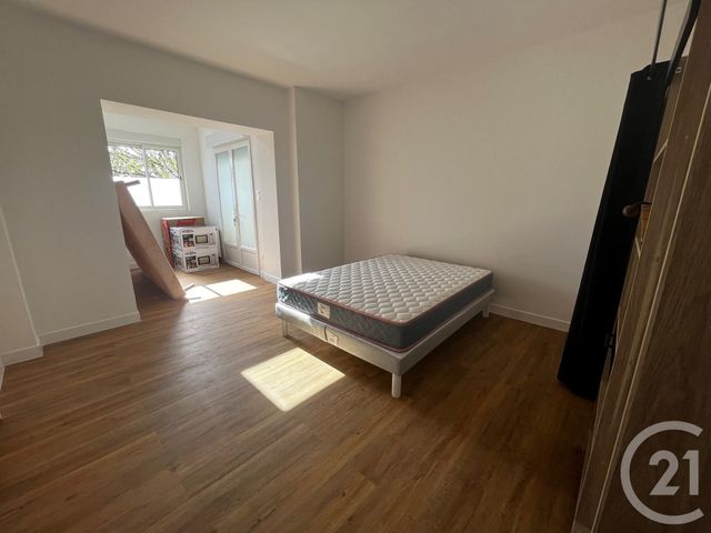 Appartement F3 à louer - 3 pièces - 71.46 m2 - BEAUGENCY - 45 - CENTRE - Century 21 Néré Immobilier