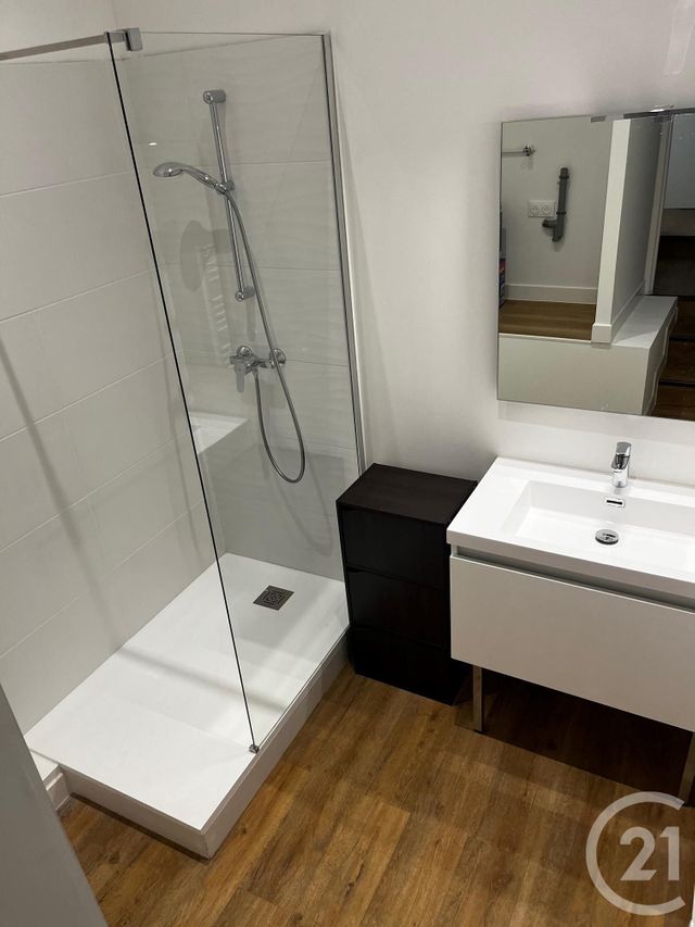 Appartement F3 à louer - 3 pièces - 71.46 m2 - BEAUGENCY - 45 - CENTRE - Century 21 Néré Immobilier