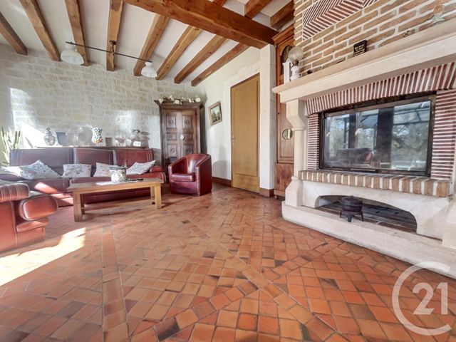 maison à vendre - 5 pièces - 181.17 m2 - TAVERS - 45 - CENTRE - Century 21 Néré Immobilier