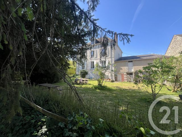 maison à vendre - 5 pièces - 193.63 m2 - BEAUCE LA ROMAINE - 41 - CENTRE - Century 21 Néré Immobilier