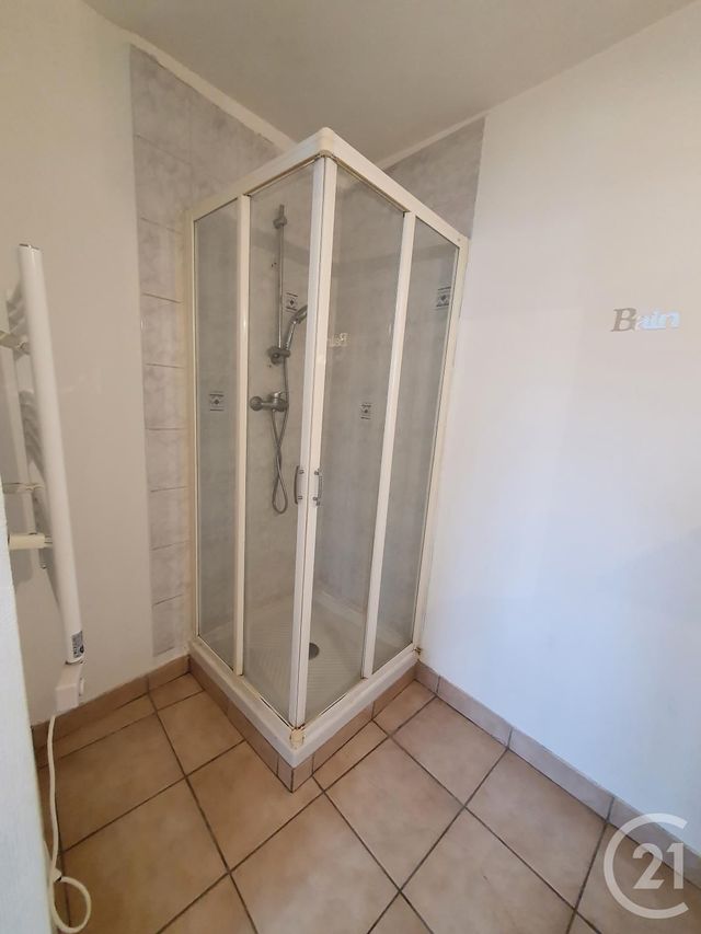 Appartement Duplex à louer - 2 pièces - 40.82 m2 - BEAUGENCY - 45 - CENTRE - Century 21 Néré Immobilier