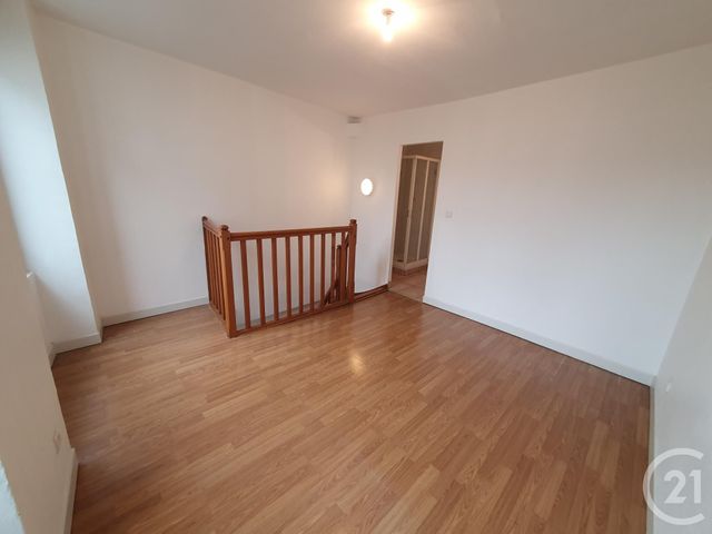 Appartement Duplex à louer - 2 pièces - 40.82 m2 - BEAUGENCY - 45 - CENTRE - Century 21 Néré Immobilier