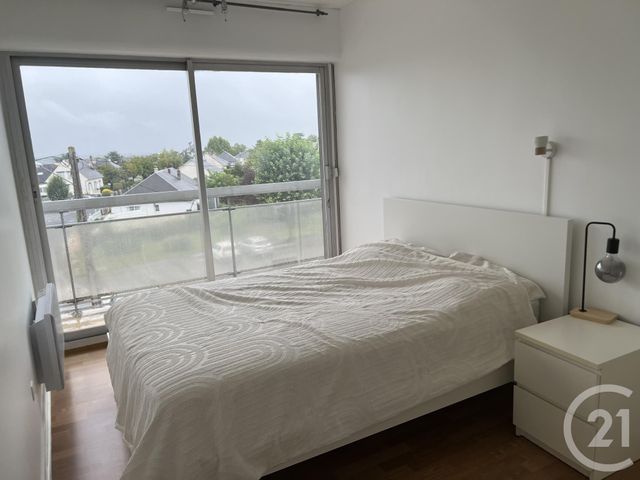 Appartement F3 à louer - 3 pièces - 62.0 m2 - BEAUGENCY - 45 - CENTRE - Century 21 Néré Immobilier