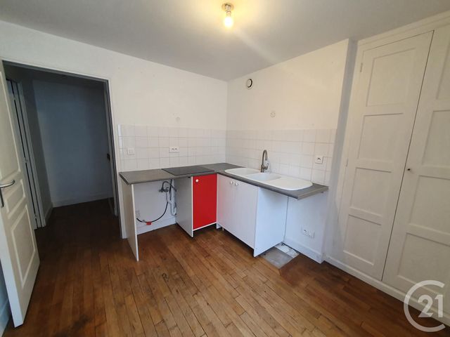 Appartement F2 à louer - 2 pièces - 53.4 m2 - BEAUGENCY - 45 - CENTRE - Century 21 Néré Immobilier