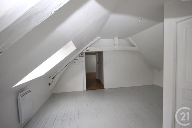 Appartement F2 à louer - 2 pièces - 30.7 m2 - BEAUGENCY - 45 - CENTRE - Century 21 Néré Immobilier