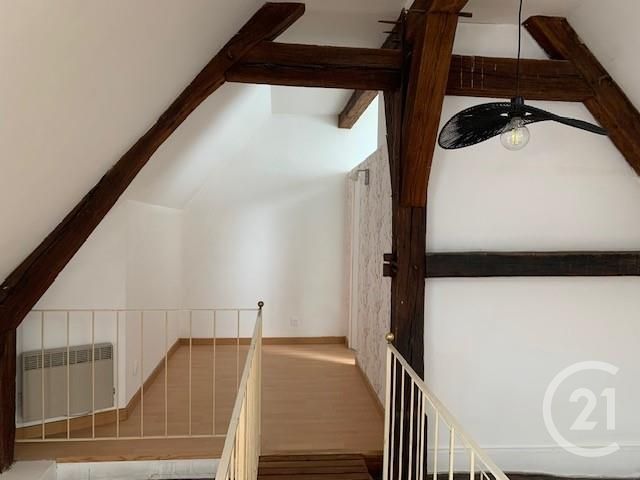 Appartement Duplex à louer - 2 pièces - 55.93 m2 - BEAUGENCY - 45 - CENTRE - Century 21 Néré Immobilier