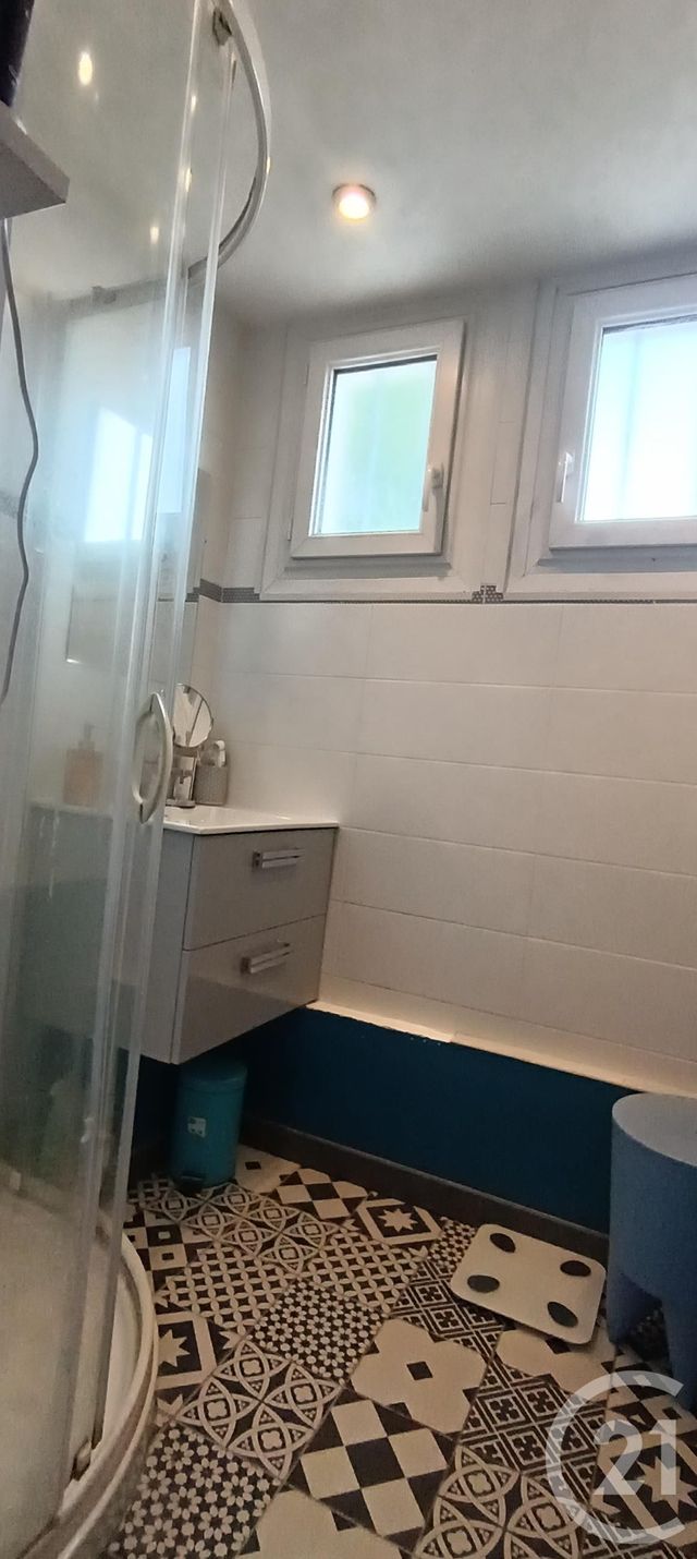 maison à vendre - 5 pièces - 118.92 m2 - LA CHAPELLE ST MESMIN - 45 - CENTRE - Century 21 Néré Immobilier