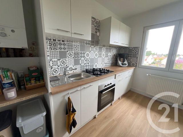 Appartement F3 à vendre - 3 pièces - 56.71 m2 - BEAUGENCY - 45 - CENTRE - Century 21 Néré Immobilier