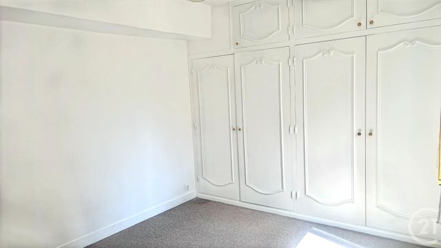 Appartement F3 à louer - 3 pièces - 69.0 m2 - BEAUGENCY - 45 - CENTRE - Century 21 Néré Immobilier