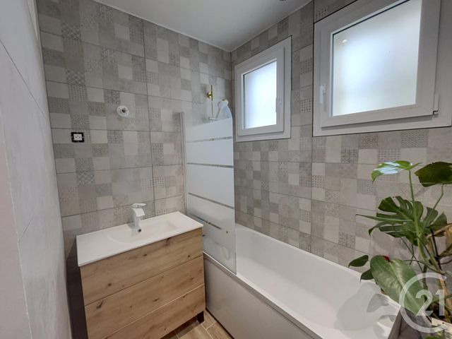 maison à vendre - 6 pièces - 114.2 m2 - BEAUGENCY - 45 - CENTRE - Century 21 Néré Immobilier