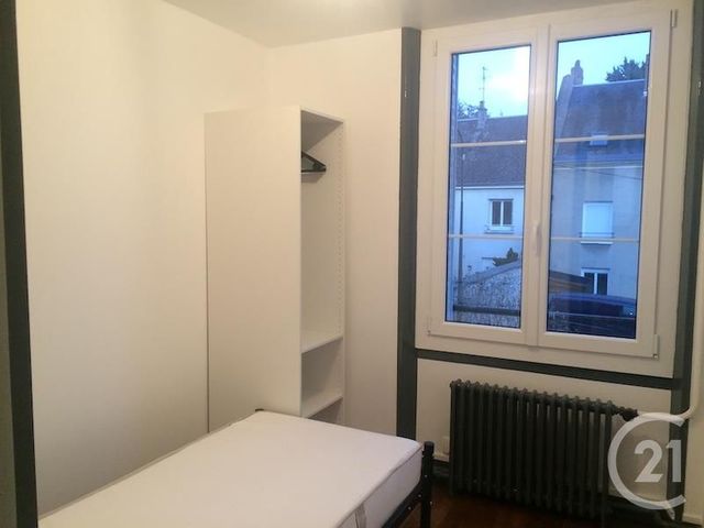 Appartement F2 bis à louer - 3 pièces - 47.0 m2 - BEAUGENCY - 45 - CENTRE - Century 21 Néré Immobilier