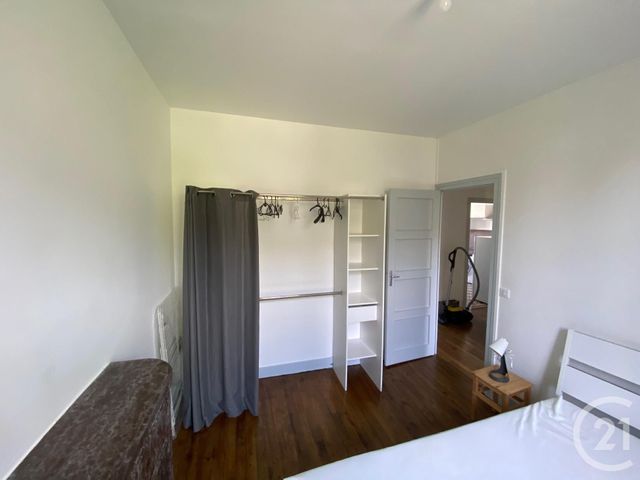 Appartement F3 à louer - 3 pièces - 47.0 m2 - BEAUGENCY - 45 - CENTRE - Century 21 Néré Immobilier