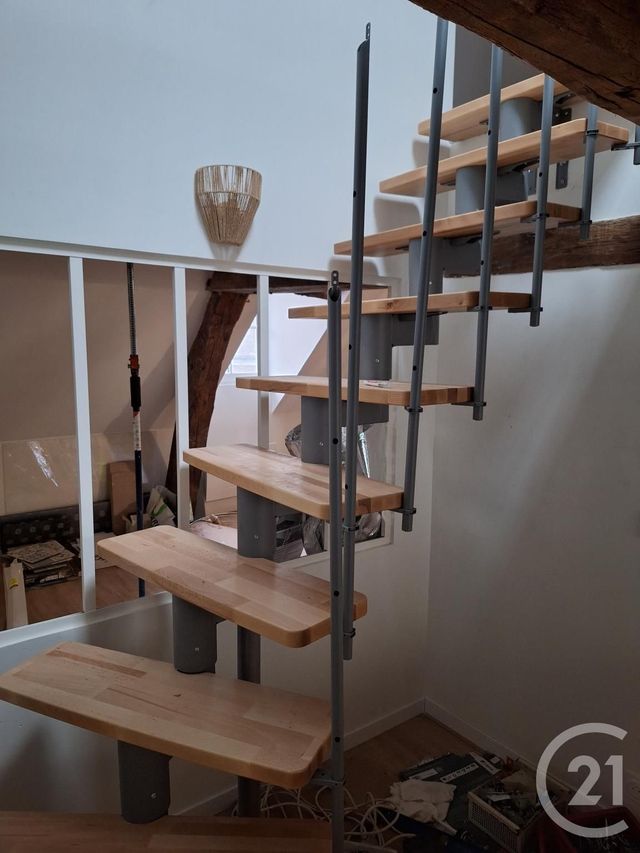 Appartement F3 à louer - 3 pièces - 68.6 m2 - BEAUGENCY - 45 - CENTRE - Century 21 Néré Immobilier
