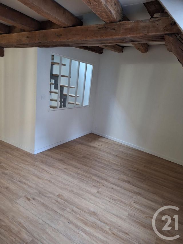 Appartement F3 à louer - 3 pièces - 68.6 m2 - BEAUGENCY - 45 - CENTRE - Century 21 Néré Immobilier