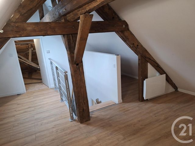 Appartement F3 à louer - 3 pièces - 68.6 m2 - BEAUGENCY - 45 - CENTRE - Century 21 Néré Immobilier